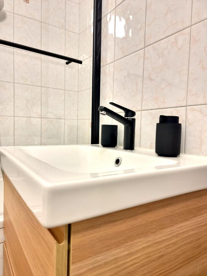 Bamo Studio - Modern Living Lakeside Klagenfurt am Woerthersee Exteriör bild